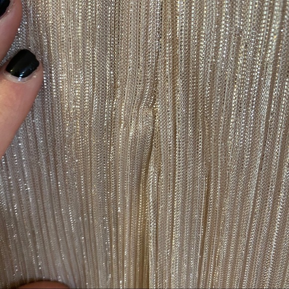 Pink Gown - Picture 6 of 10